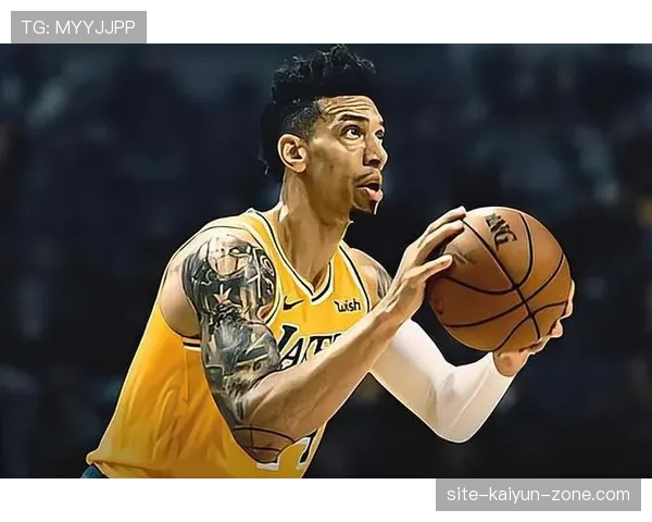 杰·伦·杰克逊二世无球跑位提升防守裂缝制造多次反击机会