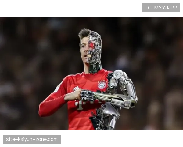 伊布与莱万：终结模式从单点爆破转向体系融合